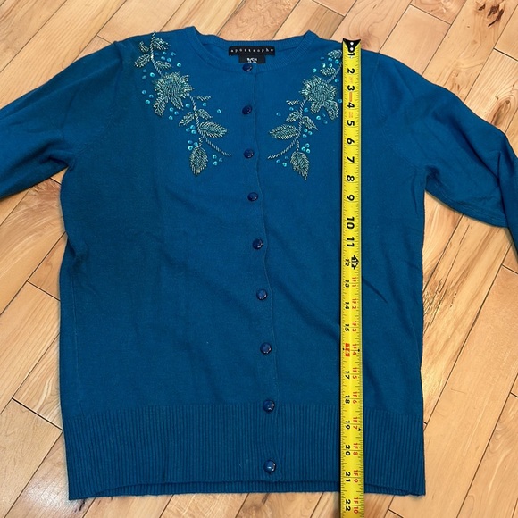 Apostrophe Beaded Cardigan - Picture 7 of 10